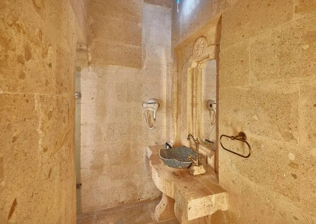 Айвали: Charm Of Cappadocia Cave Suites
