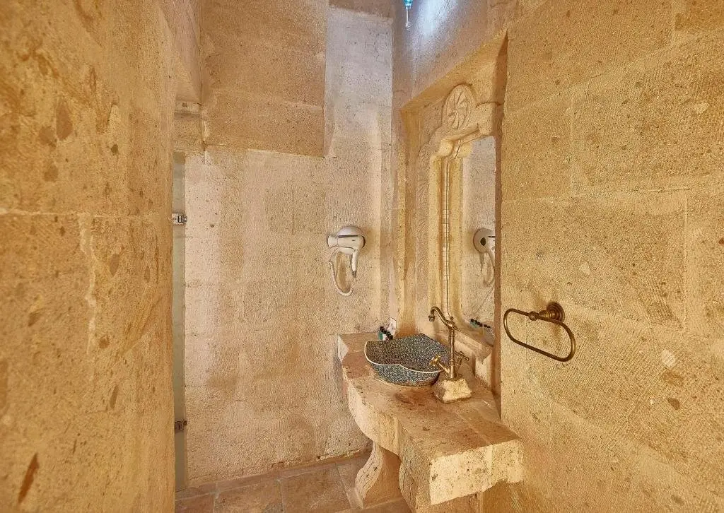 Айвали: Charm Of Cappadocia Cave Suites