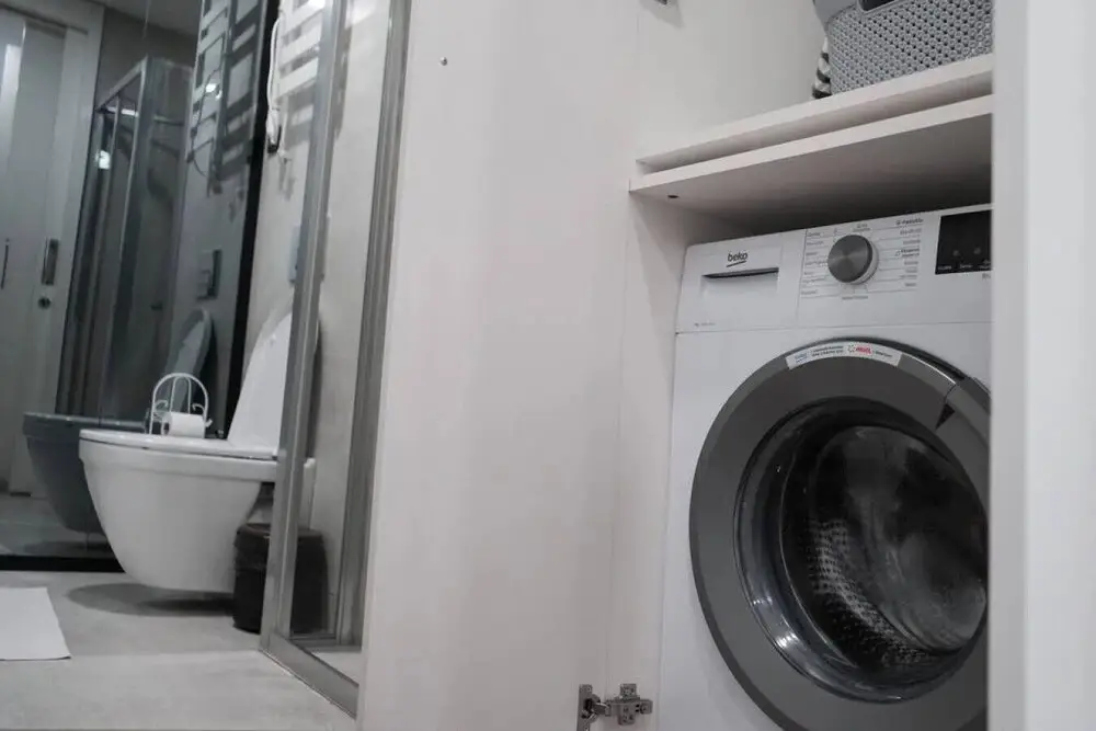 Стамбул: Lovely 1+1 Apartment w/Terrace near MaIl of IST