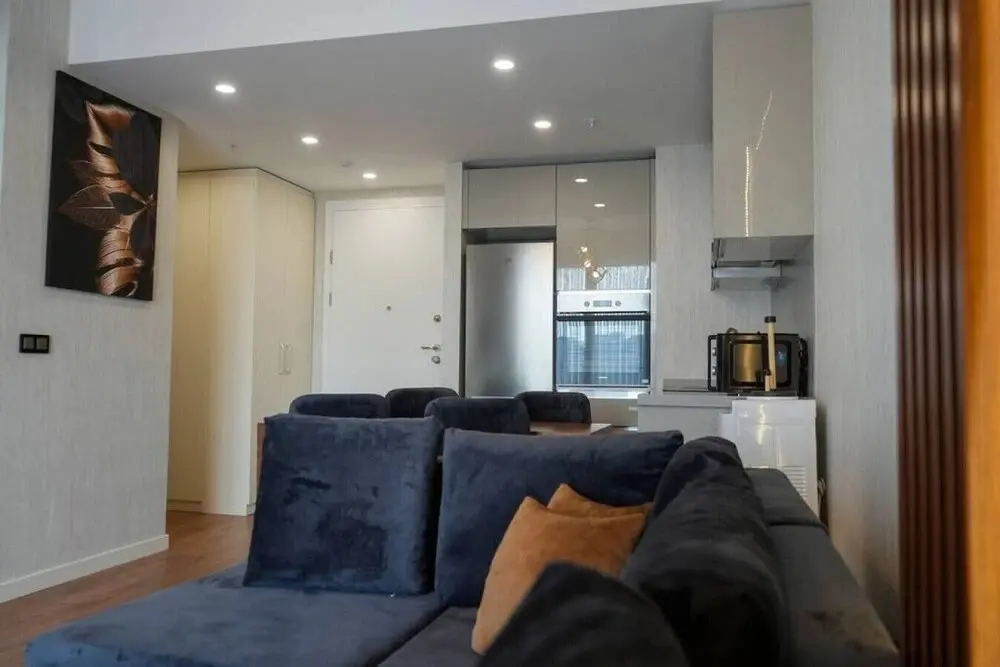 Стамбул: Lovely 1+1 Apartment w/Terrace near MaIl of IST