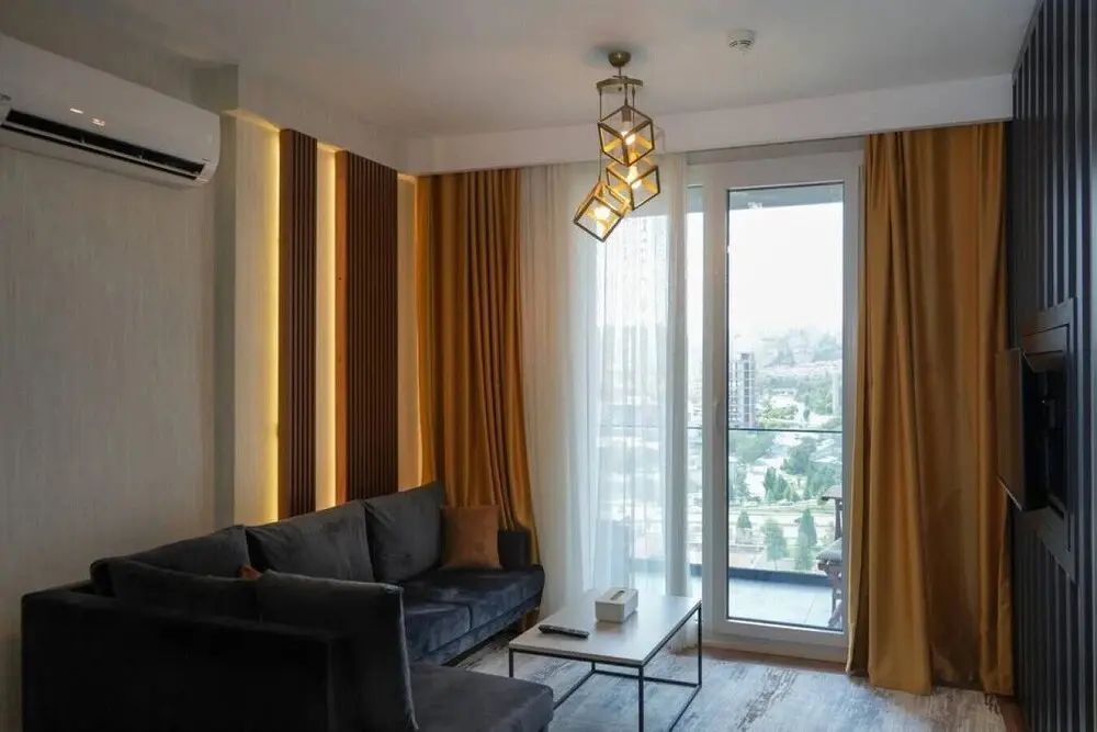 Стамбул: Lovely 1+1 Apartment w/Terrace near MaIl of IST