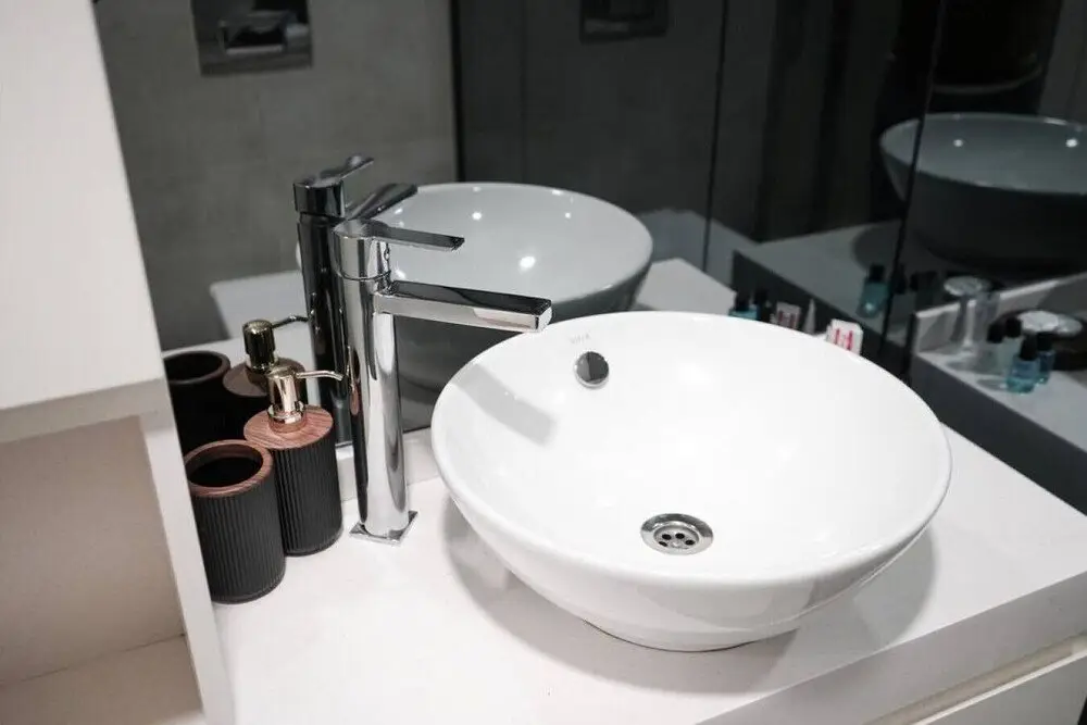 Стамбул: Lovely 1+1 Apartment w/Terrace near MaIl of IST