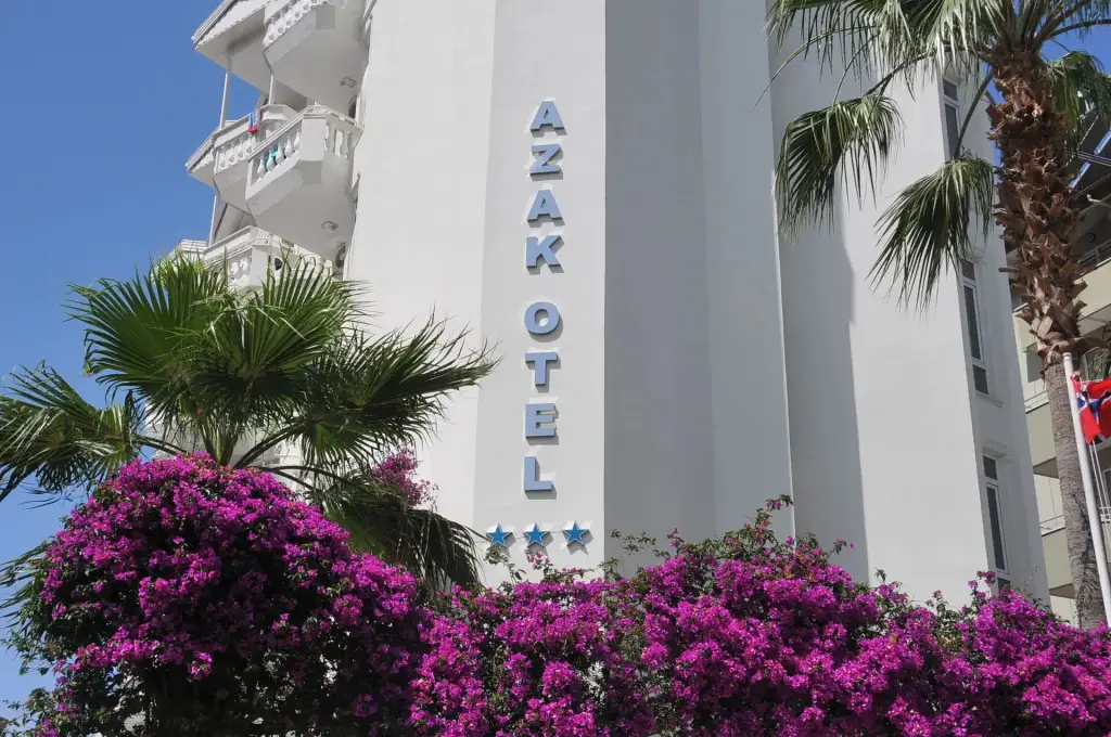 Azak Hotel — фото 1