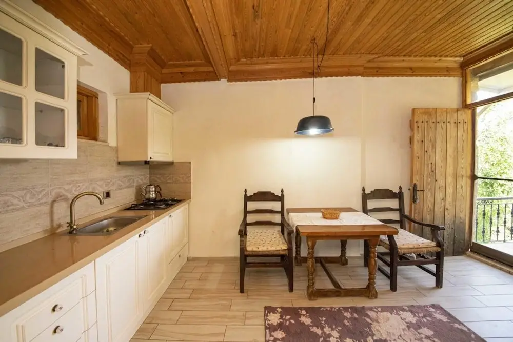 Датча: Stone House Surrounded by Nature in Datca