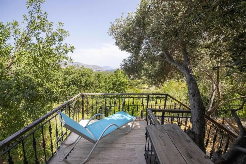 Датча: Stone House Surrounded by Nature in Datca