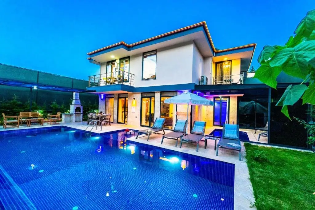 Патара: Luxury Duplex Villa With 2 Pools in Kas