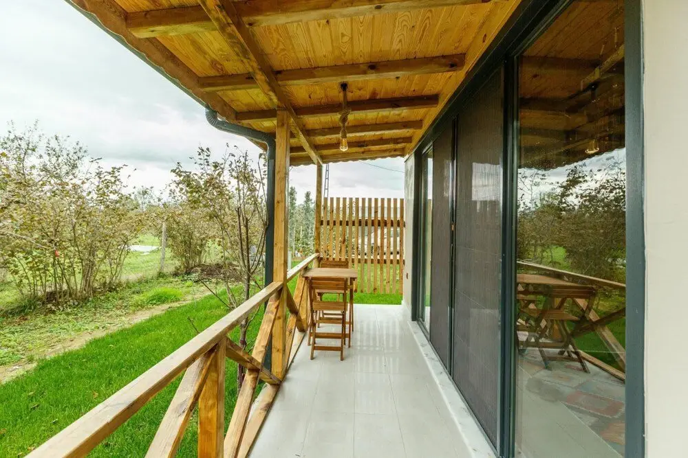 Сайл: Mesmerizing Tiny House On Riverside in Agva