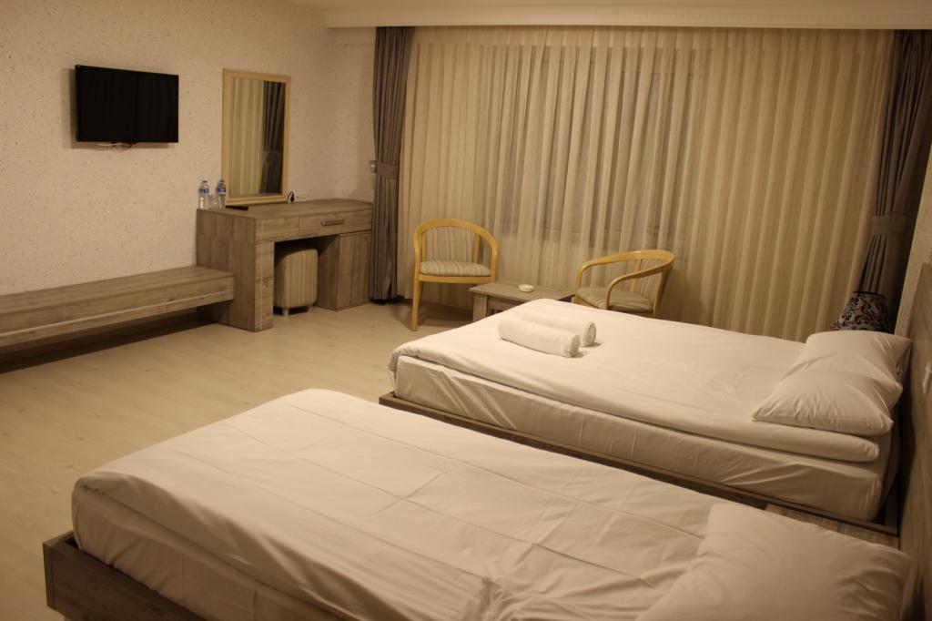 Тавсанли: Tavşanlı Otel Kütahya