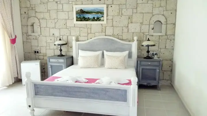 Чешме: Dolina Hotel