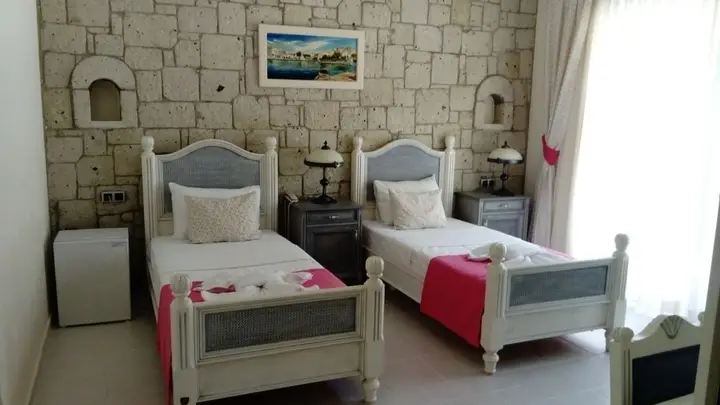 Чешме: Dolina Hotel