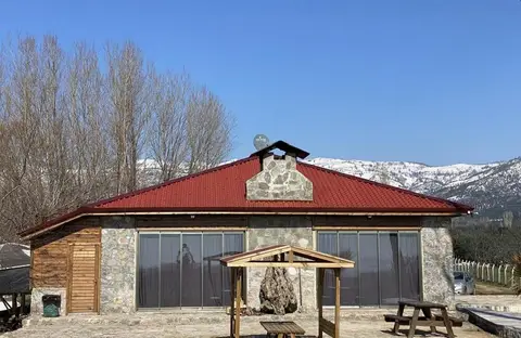 Lovely and Cozy Stone House With Hammam and Fireplace in Iznik Bursa — фото 1