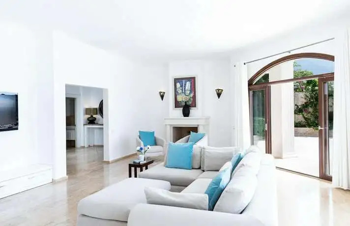 Ешилькёй: Korsan Kuzey-stunning 5bed Private Beach Platform