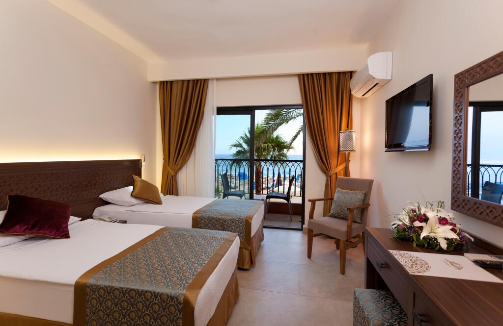 Alaaddin Beach Hotel - Adults Only — фото 1