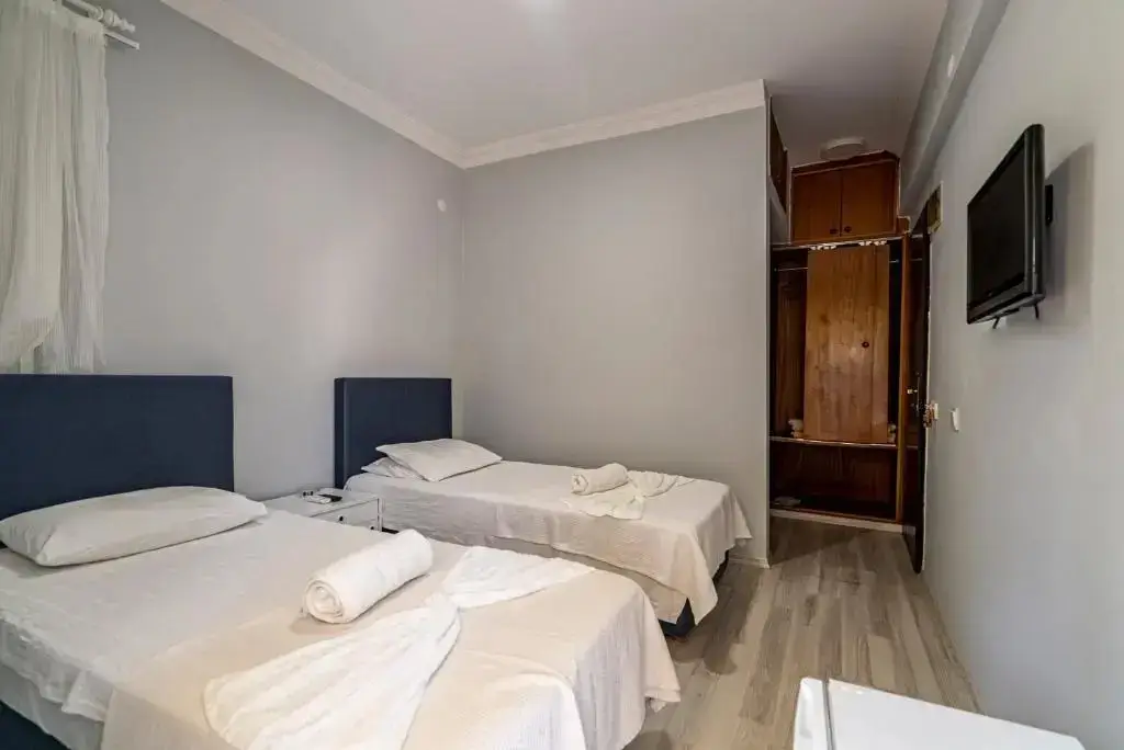Анталья: Umit Hotel