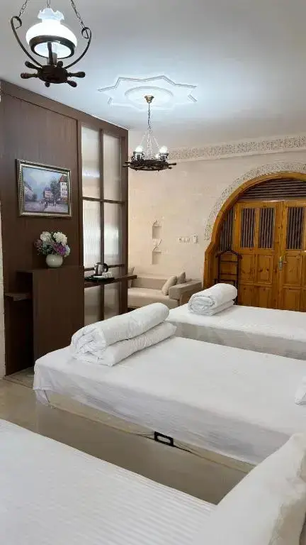 Мидьят: Turabdin Hotel