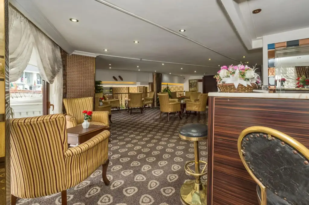 Стамбул: Kuran Hotel International