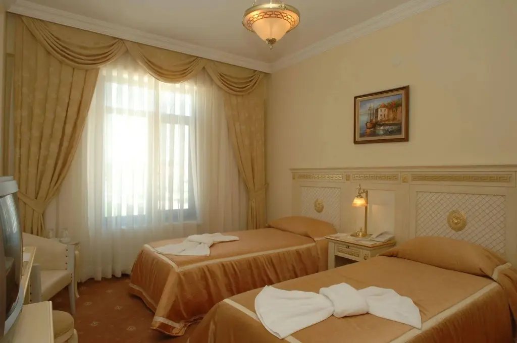 Эдремит: Güre Saruhan Thermal Hotel