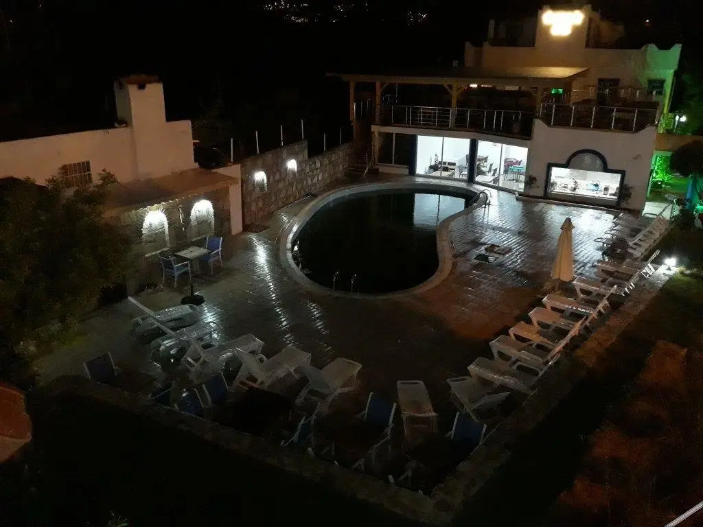 Битез: Ministar Hotel