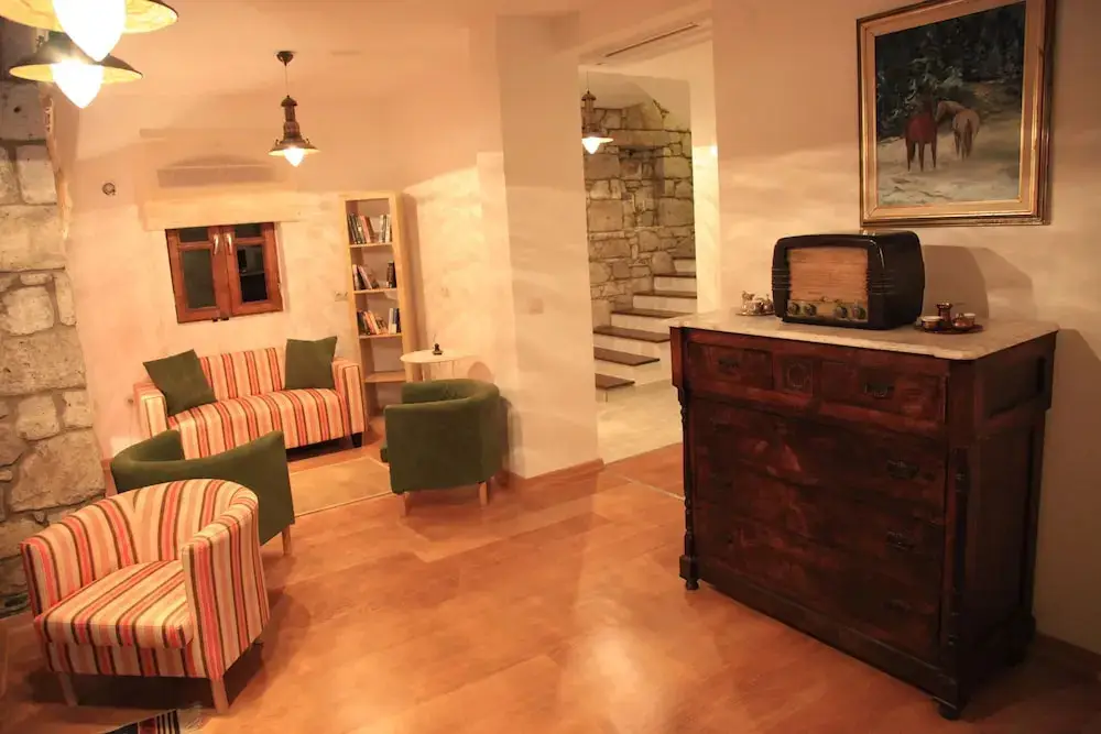 Чешме: Aladi Hotel