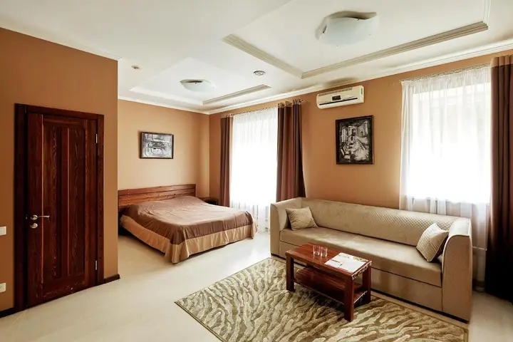 Красноярск: Chalet Primaire