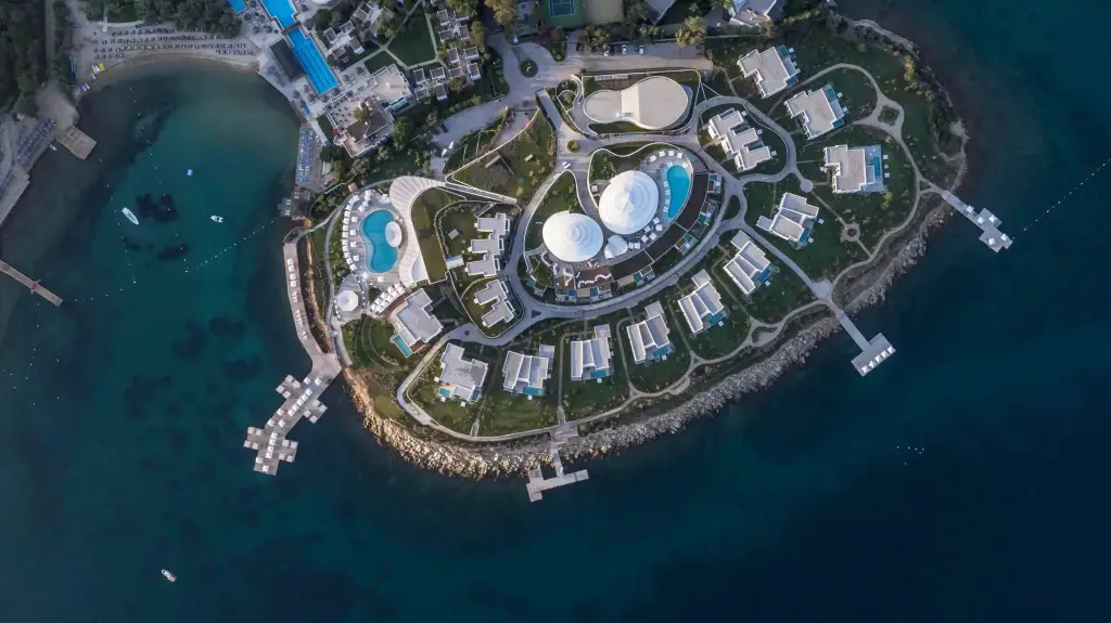 Голькой: Susona Bodrum, LXR Hotels & Resorts