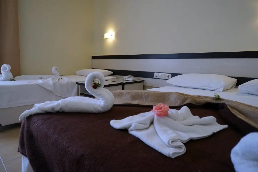 Бельдиби: Отель Aybel Inn