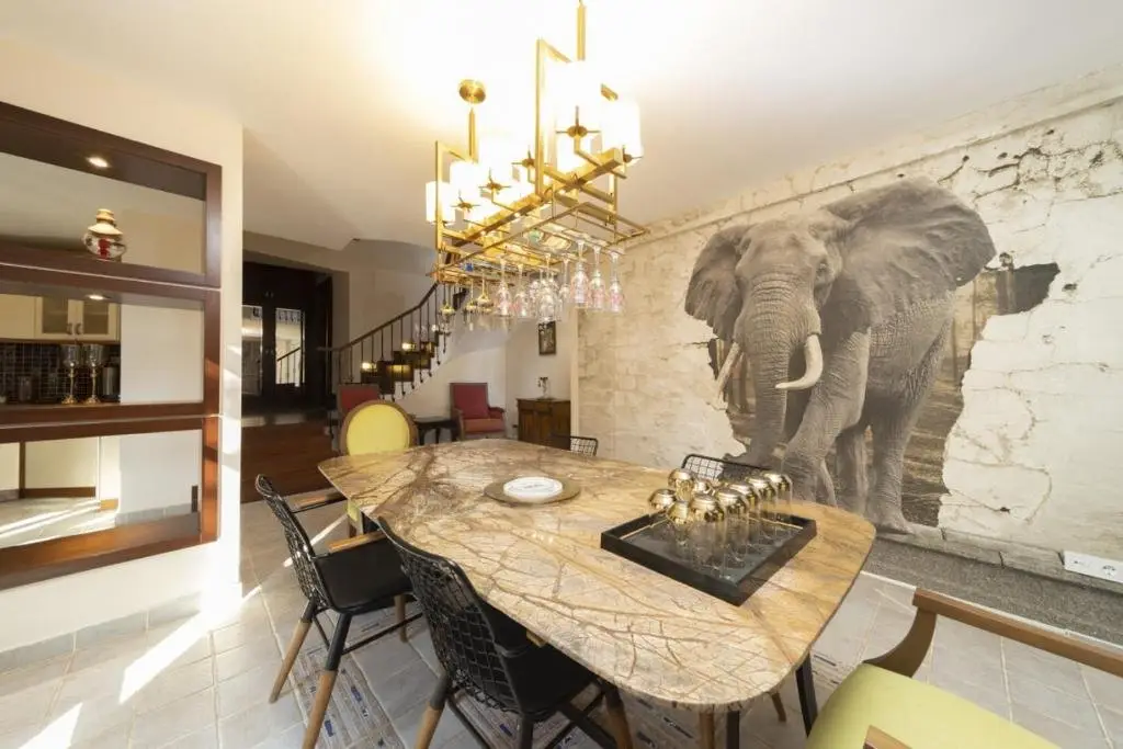 Анталья: House Close to Beach With Shared Pool in Antalya