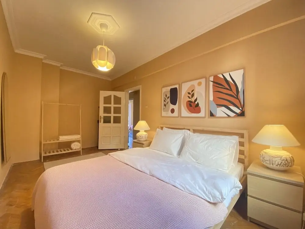 Стамбул: Central Flat 500 m to Yildiz Park in Besiktas