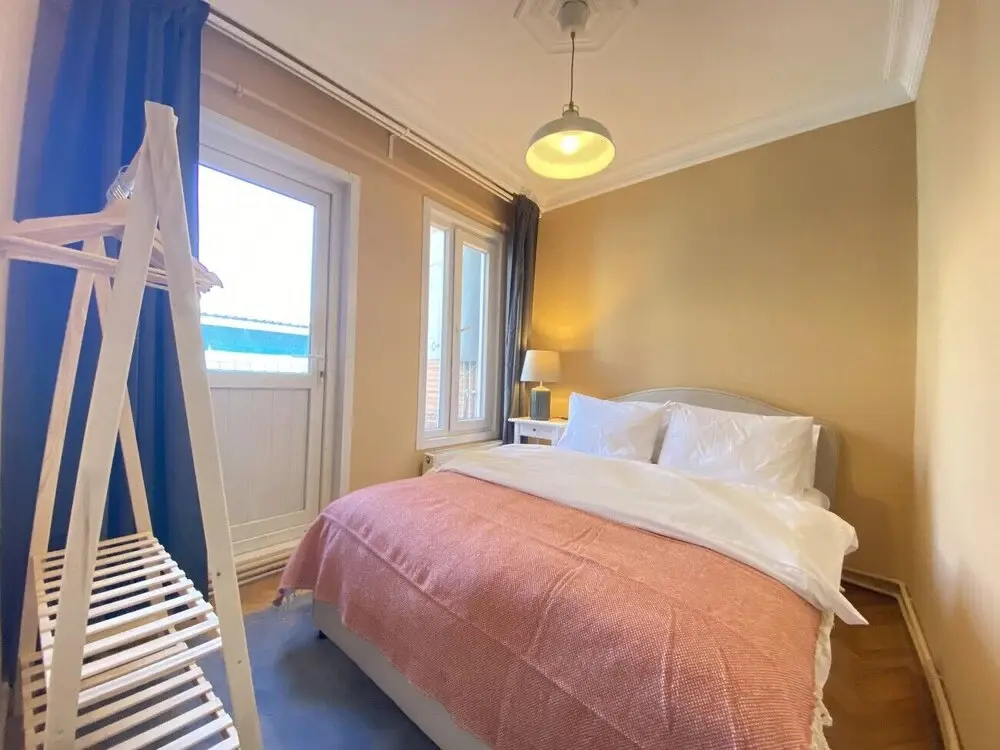 Стамбул: Central Flat 500 m to Yildiz Park in Besiktas