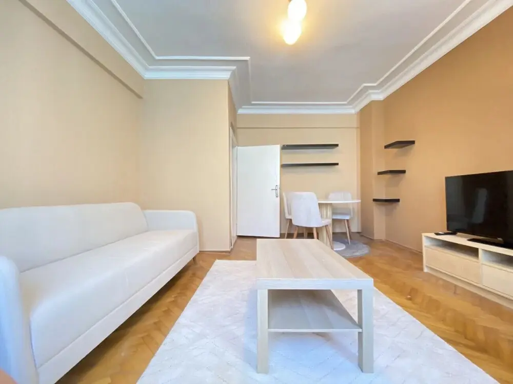 Стамбул: Central Flat 500 m to Yildiz Park in Besiktas
