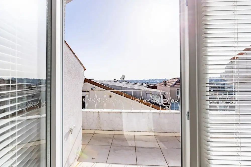 Стамбул: House With Balcony and City View in Besiktas