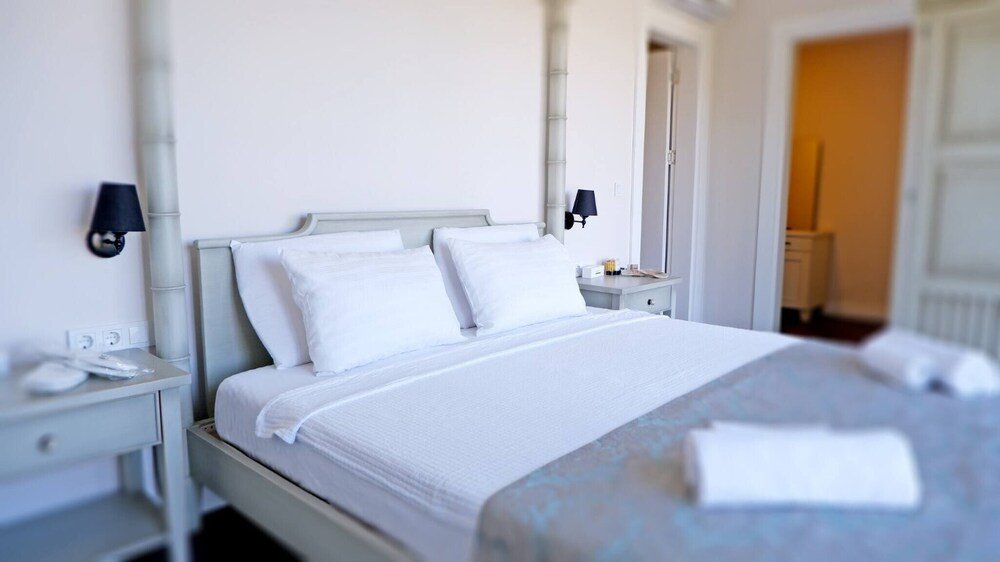 Коюнбаба: 5 Bedroom Luxury Villa With Private Pool and Private Beach in Bodrum-gumusluk