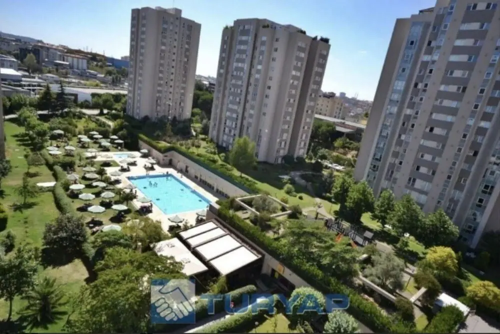 Стамбул: Vibrant Residance Flat With City View in Umraniye