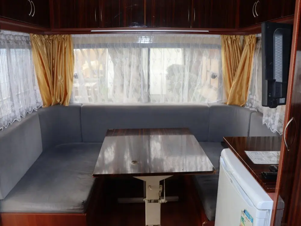 Карамюрсель: Cozy Caravan Surrounded by Nature in Iznik Bursa