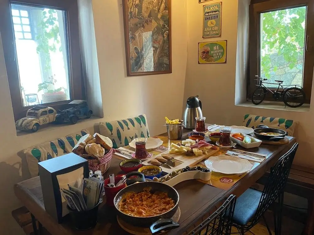 Яликавак: Kapı46 Hostel Pub&Kitchen