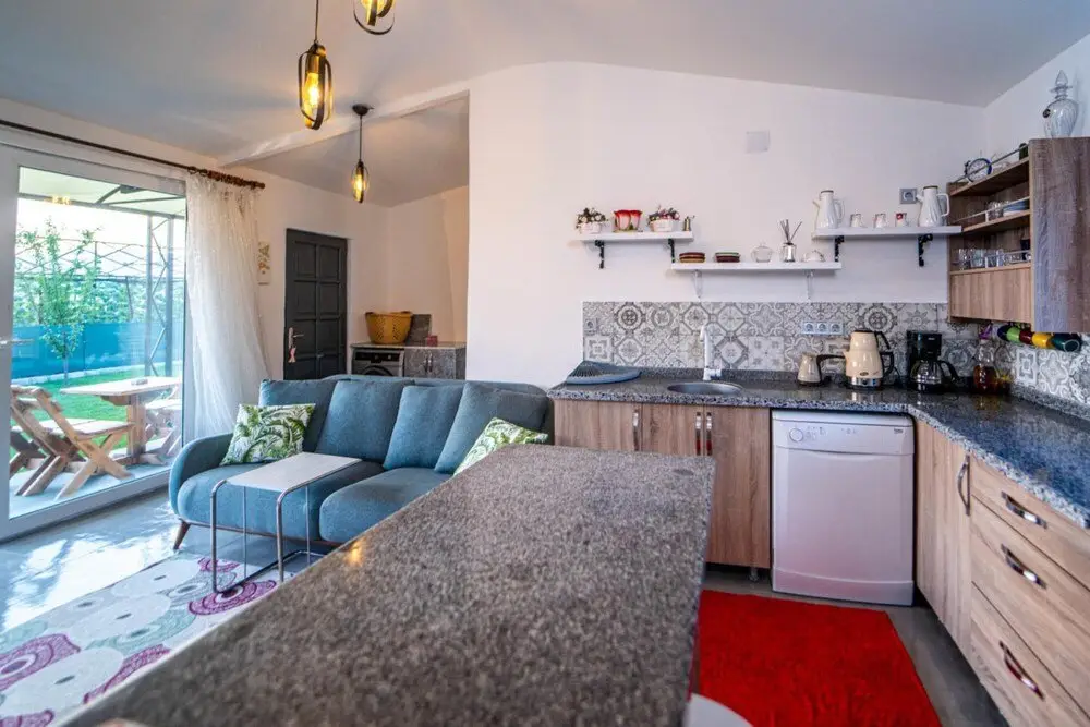 Фетхие: Dreamy House With Backyard Near Beach in Fethiye