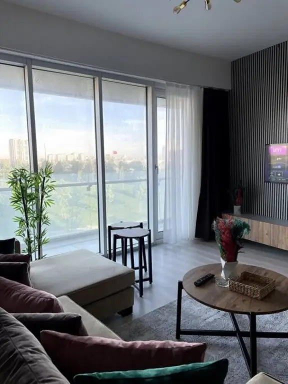 Стамбул: 1bedroom Apartment With Terrace Near Mail of Istanbul
