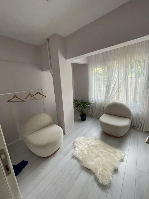 Стамбул: Charming Flat Close to the Bosphorus in Emirgan