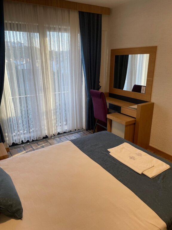 Эдремит: Grand Rimedya Hotel Burhaniye