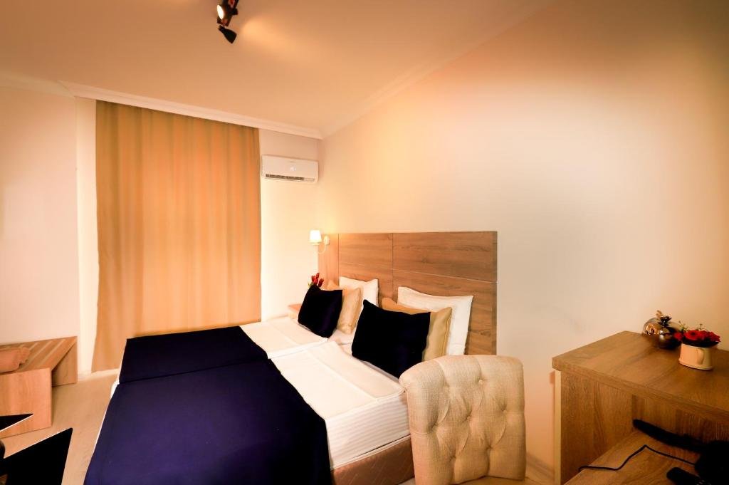 Кемер: Savrose Suite Hotel