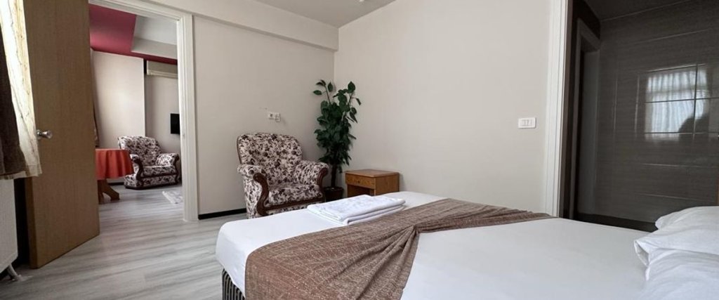 Gumusyaka: Gunesler Otel