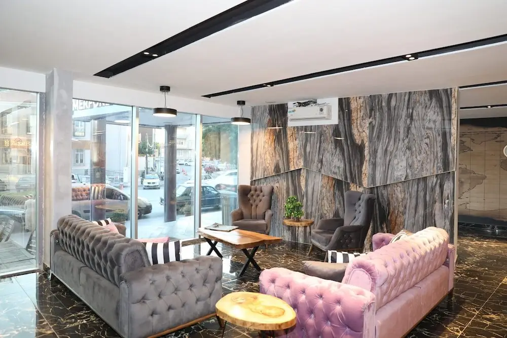Мерзифон: Hotel Valiente