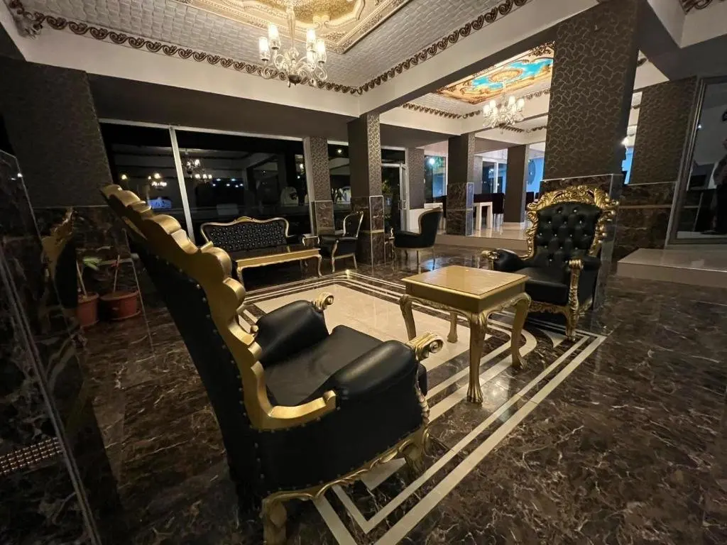 Мерсин: Grand Black Hotel