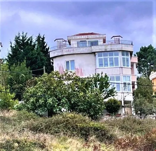 Сайл: Esen Villa
