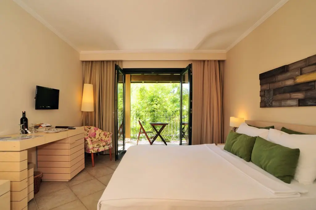 Торба: Hotel Zeytinada
