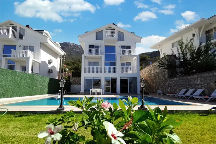 Фетхие: Вилла Yasin Villa. Özel Havuzlu 4 yatak odalı Lüks Tatil Villası