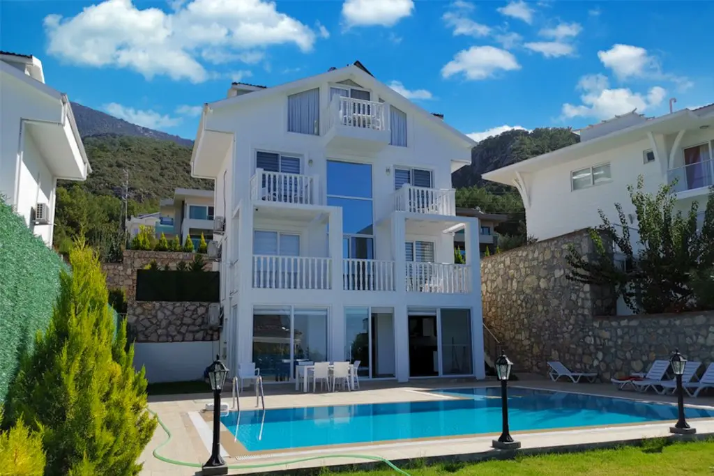Фетхие: Вилла Yasin Villa. Özel Havuzlu 4 yatak odalı Lüks Tatil Villası