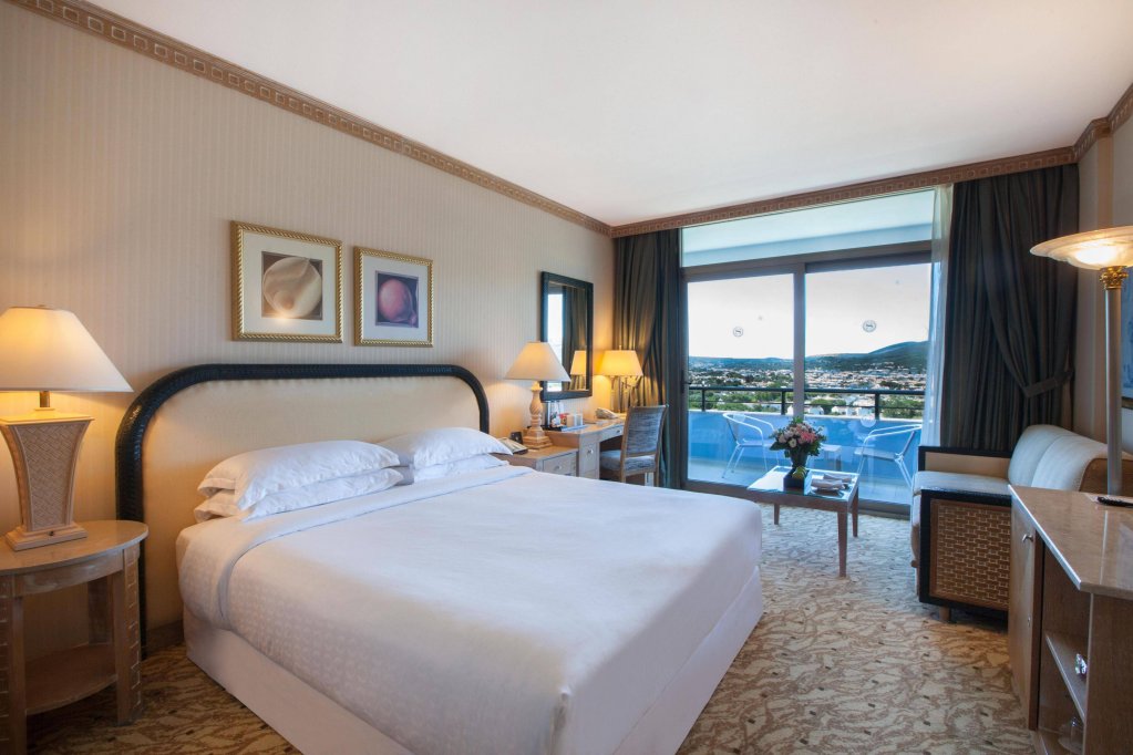 Sheraton Cesme Hotel Resort & Spa — фото 1
