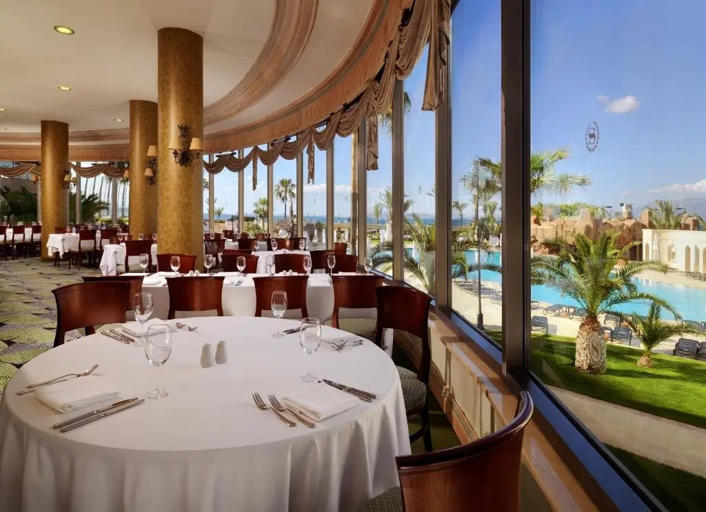 Чешме: Sheraton Cesme Hotel Resort & Spa