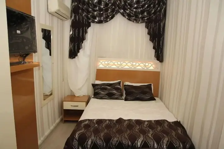 Измир: Vatan Hotel